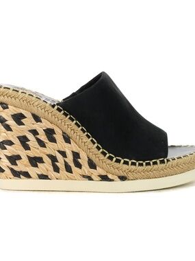 Vince Camuto Brissia Wedge Sandal, size 8.5